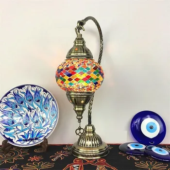 Реколта настолна лампа Мароканска лампа Tiffany Кристал, ръчно изработени Романтична светлина Спалня Ресторант Бар на хотела, луксозни нощни осветителни тела